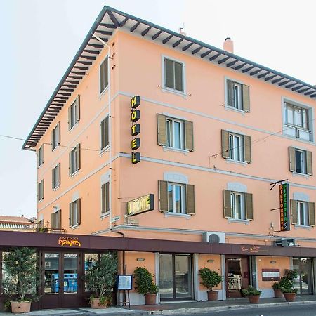 Hotel Il Ponte Чечина Екстер'єр фото