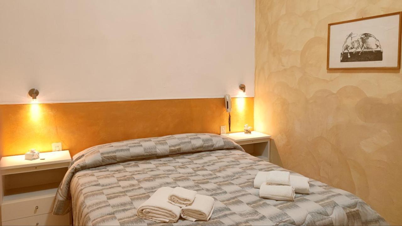Hotel Il Ponte Чечина Екстер'єр фото