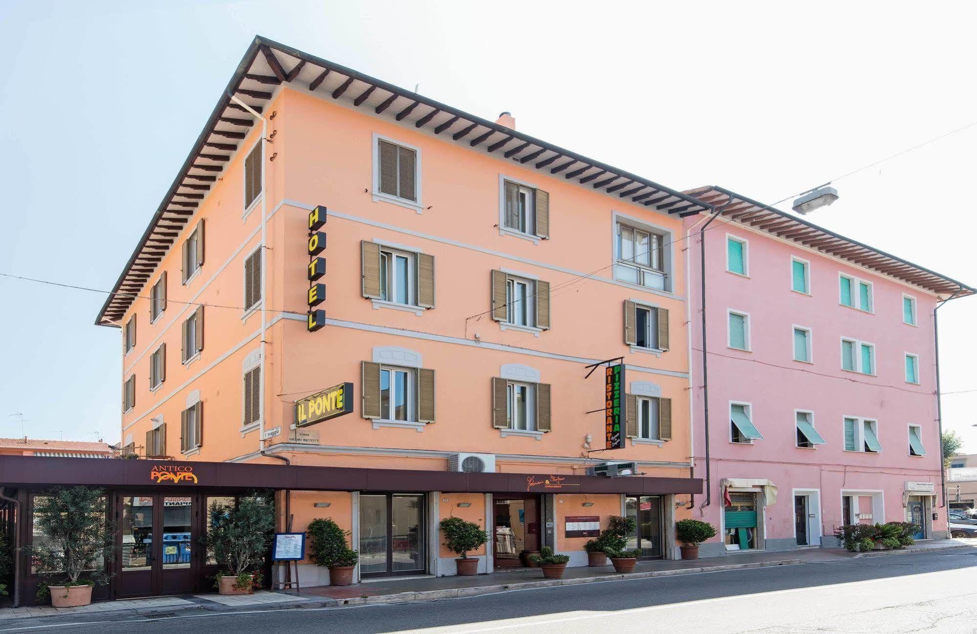 Hotel Il Ponte Чечина Екстер'єр фото