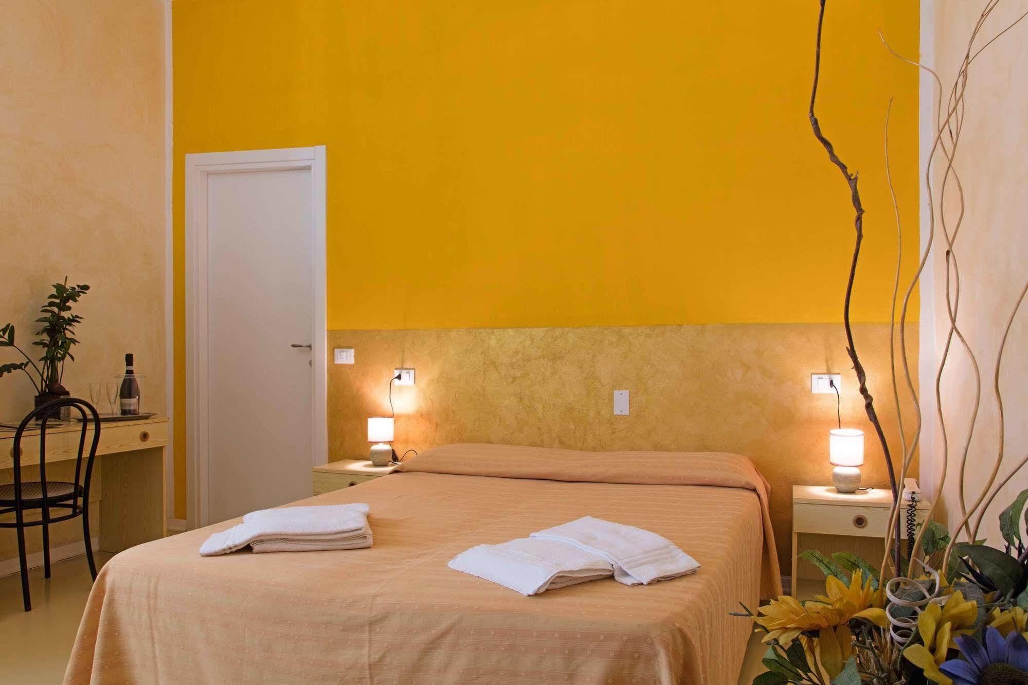 Hotel Il Ponte Чечина Екстер'єр фото